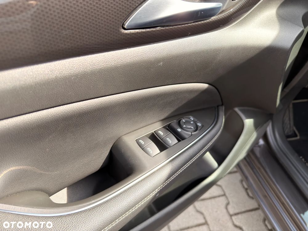 Opel Insignia 1.5 CDTI Business Edition S&S - 17
