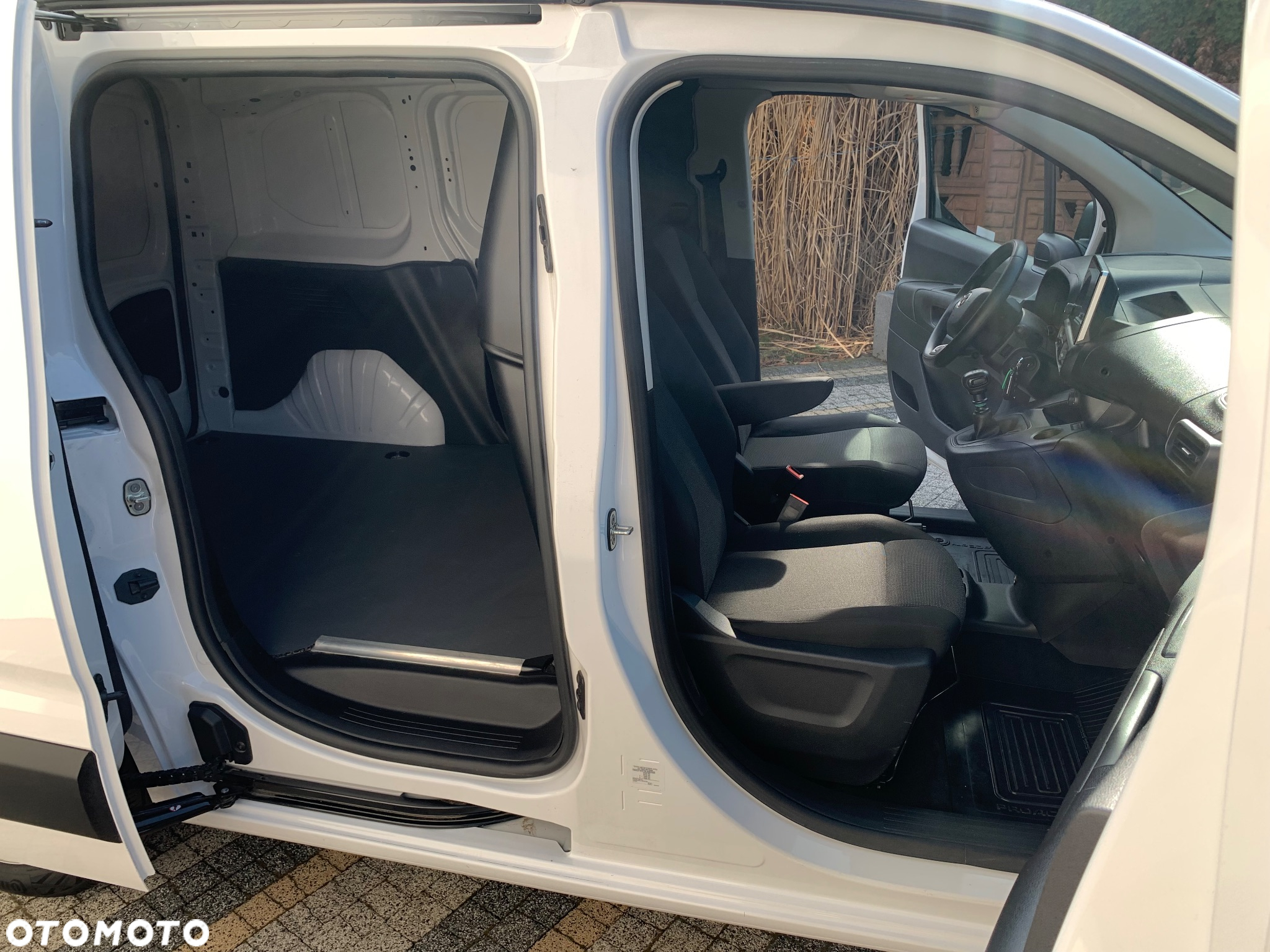 Toyota PROACE CITY - 26