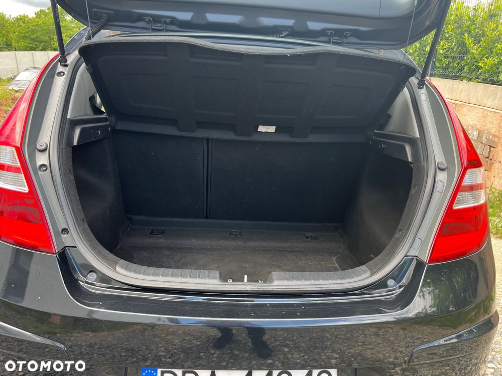 Hyundai i30 1.4 Blue Comfort - 17