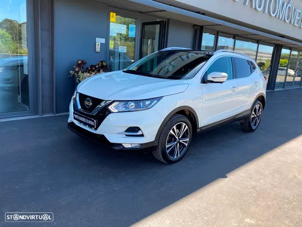 Nissan Qashqai 1.5 dCi N-Connecta J18