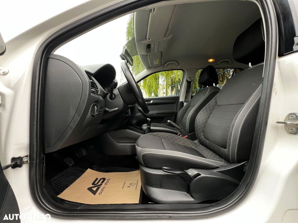 Skoda Fabia 1.0 TSI 95 CP Ambition - 17