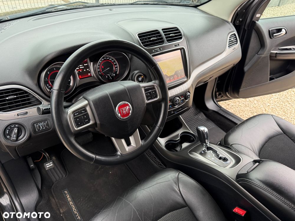 Fiat Freemont 2.0 Multijet 16V DPF Automatik Allrad Cross - 25