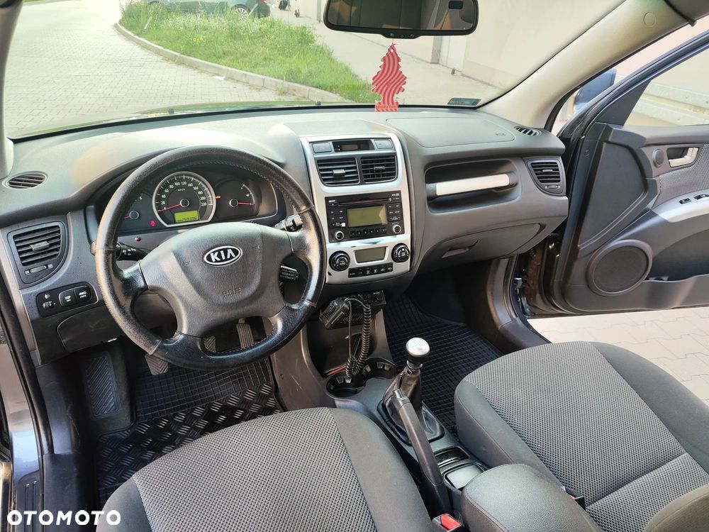 Kia Sportage 2.0 d Tour - 10