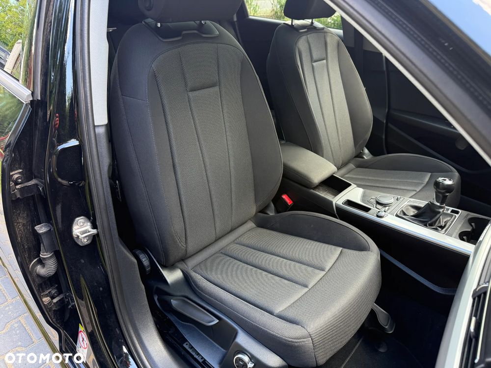 Audi A4 Avant 2.0 TDI quattro sport - 19