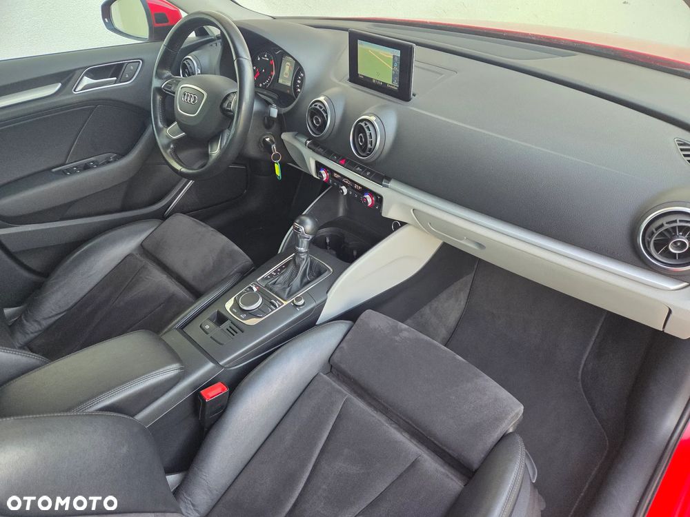 Audi A3 Sportback - 10