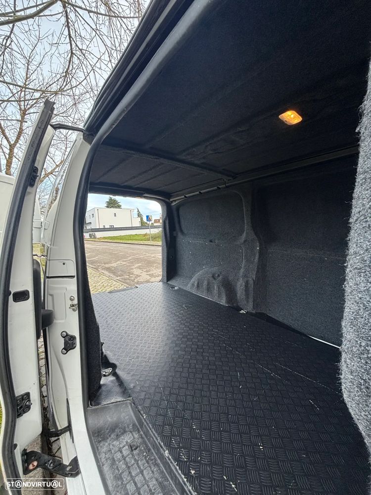 Peugeot Expert 2.0 Hdi L2 c/IVA Premium - 8