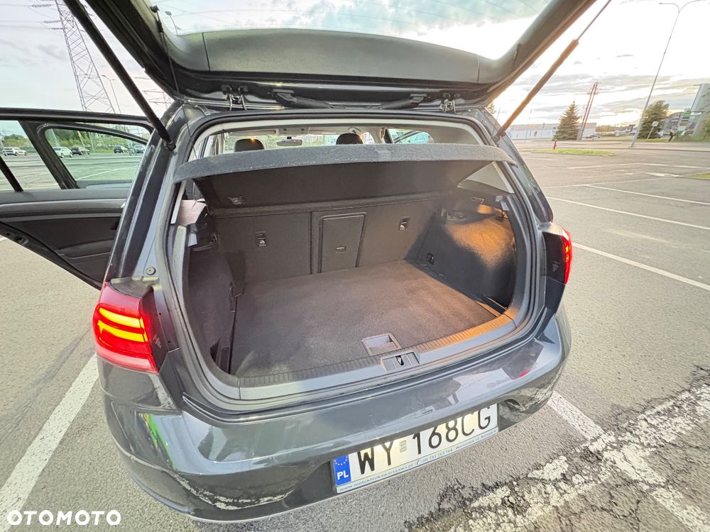 Volkswagen Golf 1.4 TSI BMT Comfortline - 19