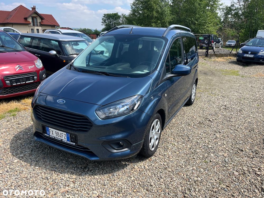Ford Tourneo Courier 1.0 EcoBoost Ambiente - 4
