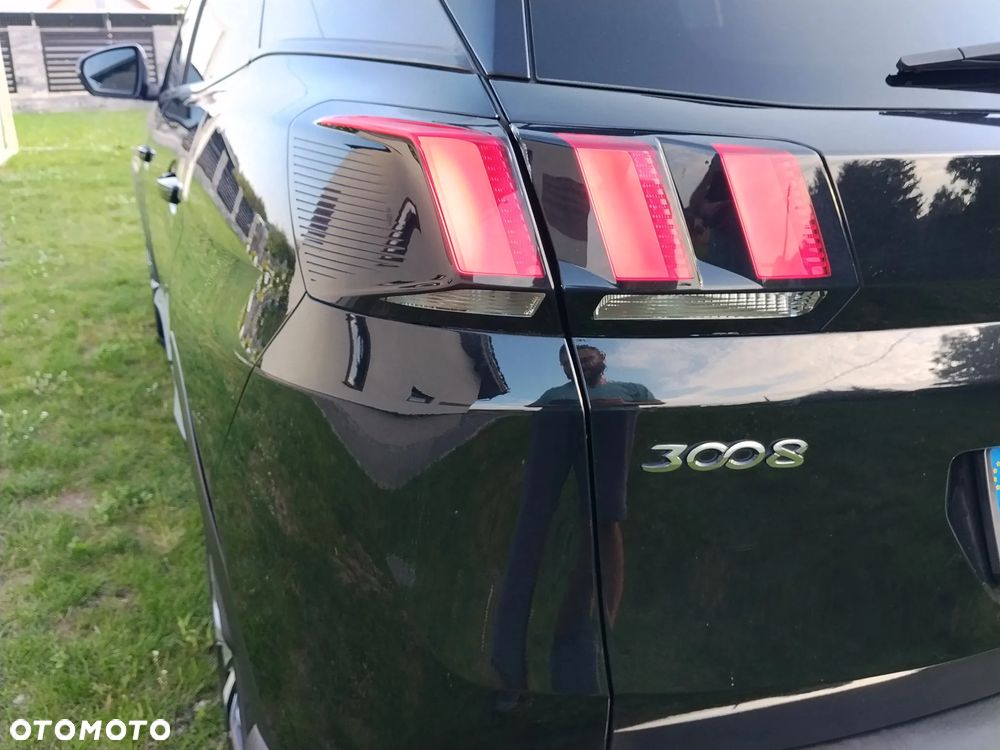 Peugeot 3008 2.0 BlueHDi Allure S&S - 18