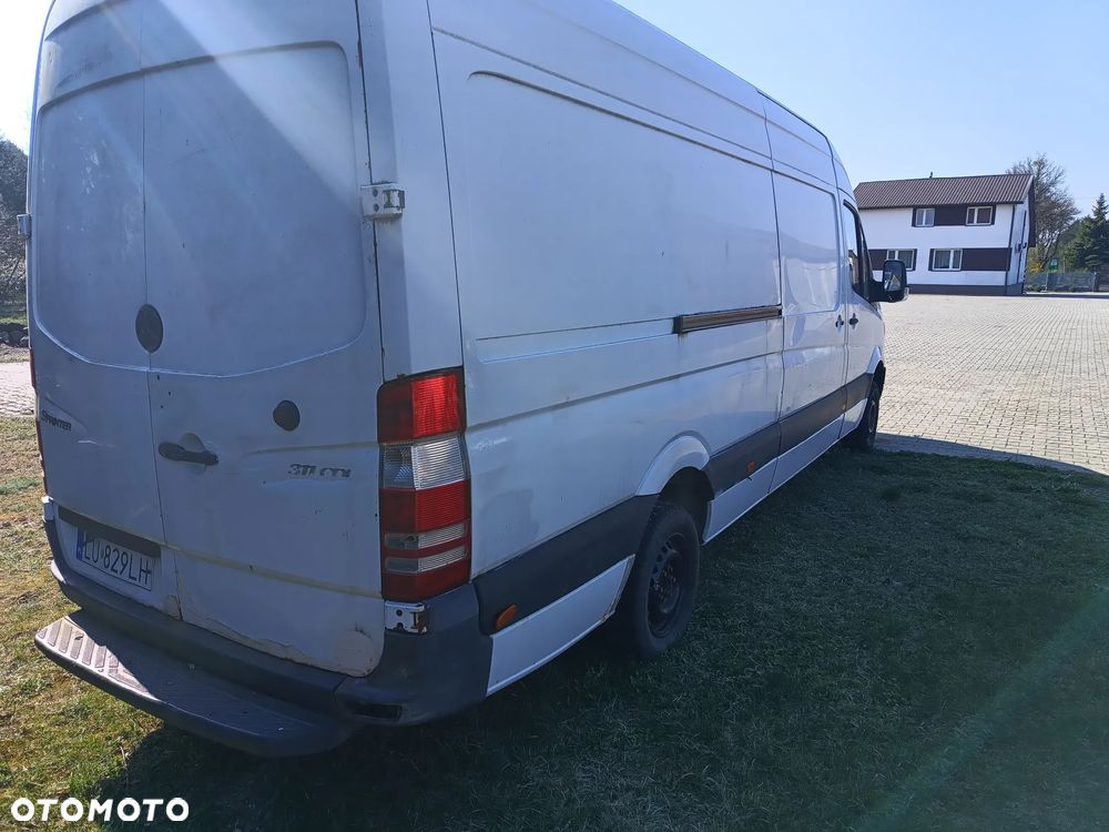 Mercedes-Benz Sprinter - 3