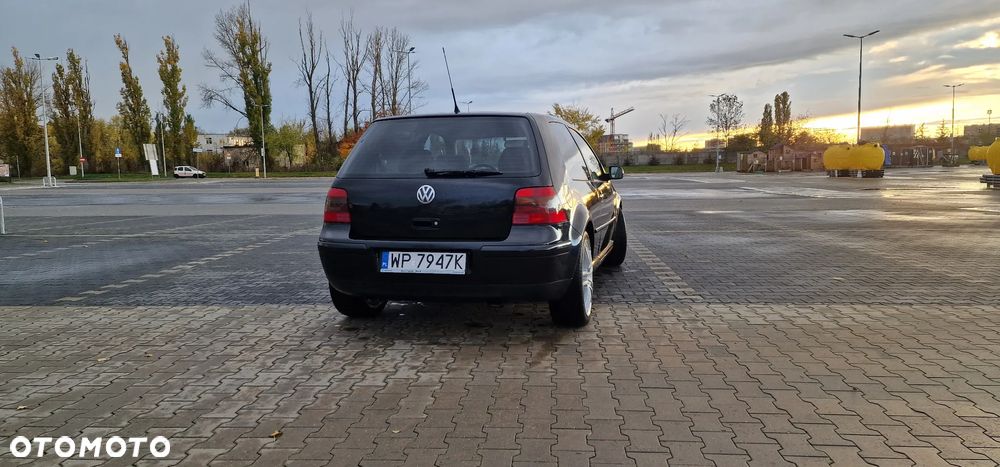 Volkswagen Golf IV 2.3 V5 GTI - 5
