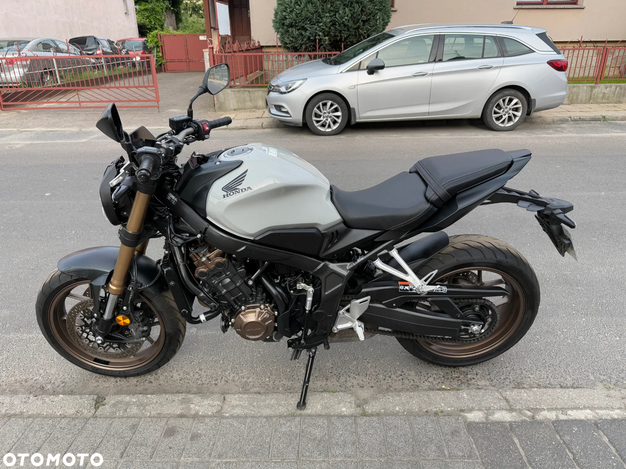 Honda CB - 7