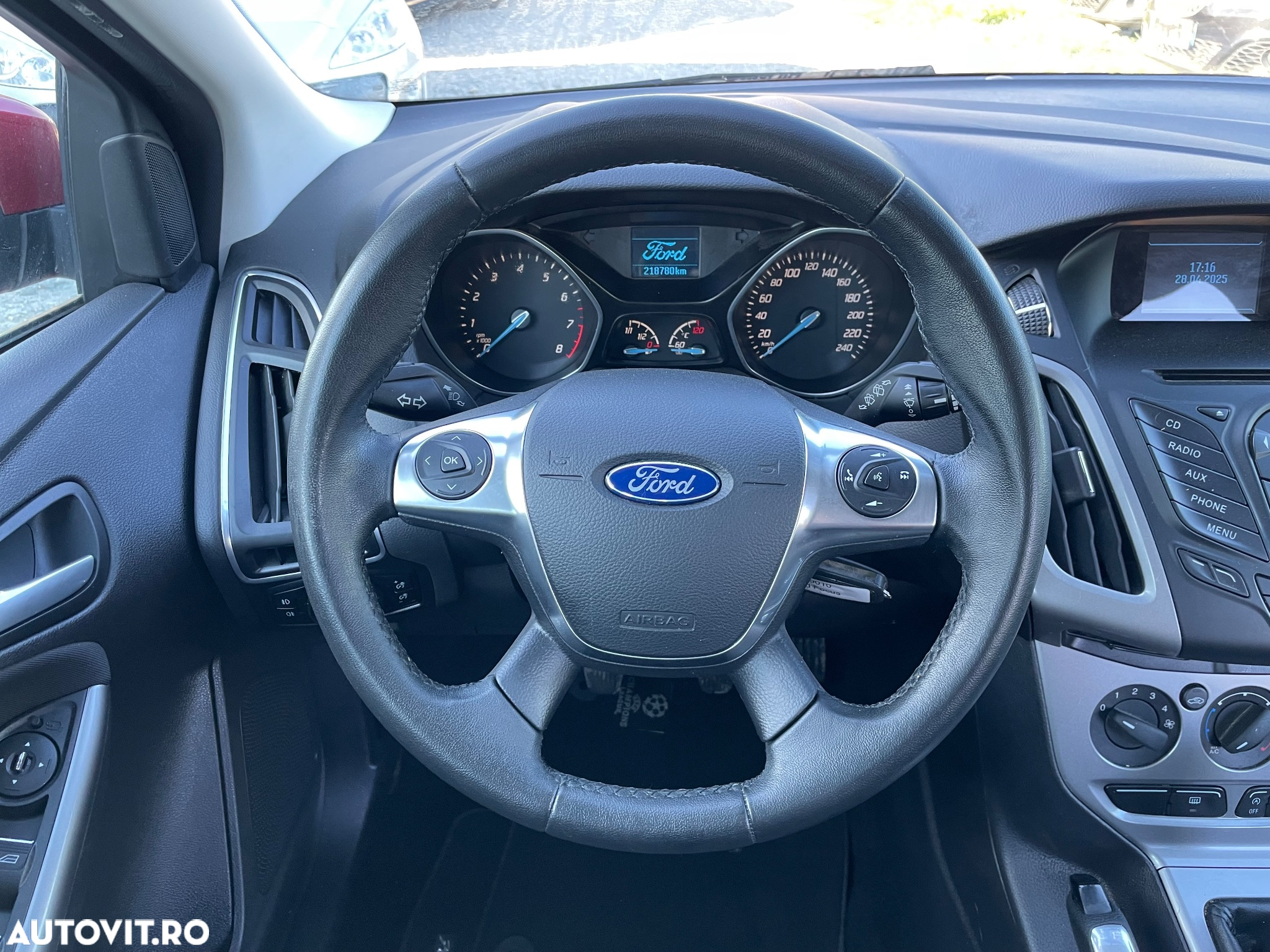 Ford Focus Turnier 1.0 EcoBoost Start-Stopp-System Champions Edition - 18