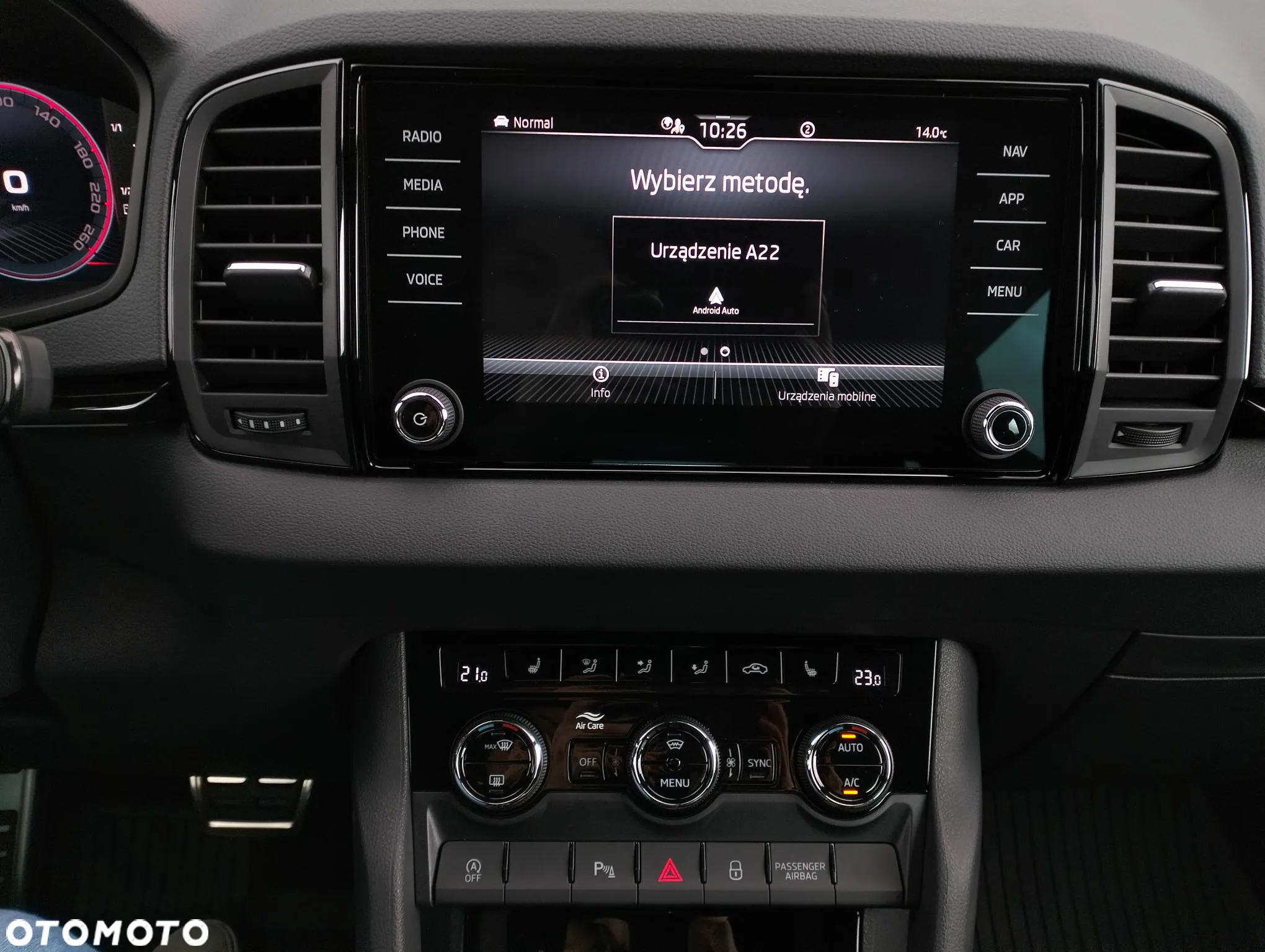 Skoda Karoq 1.5 TSI ACT Sportline DSG - 22