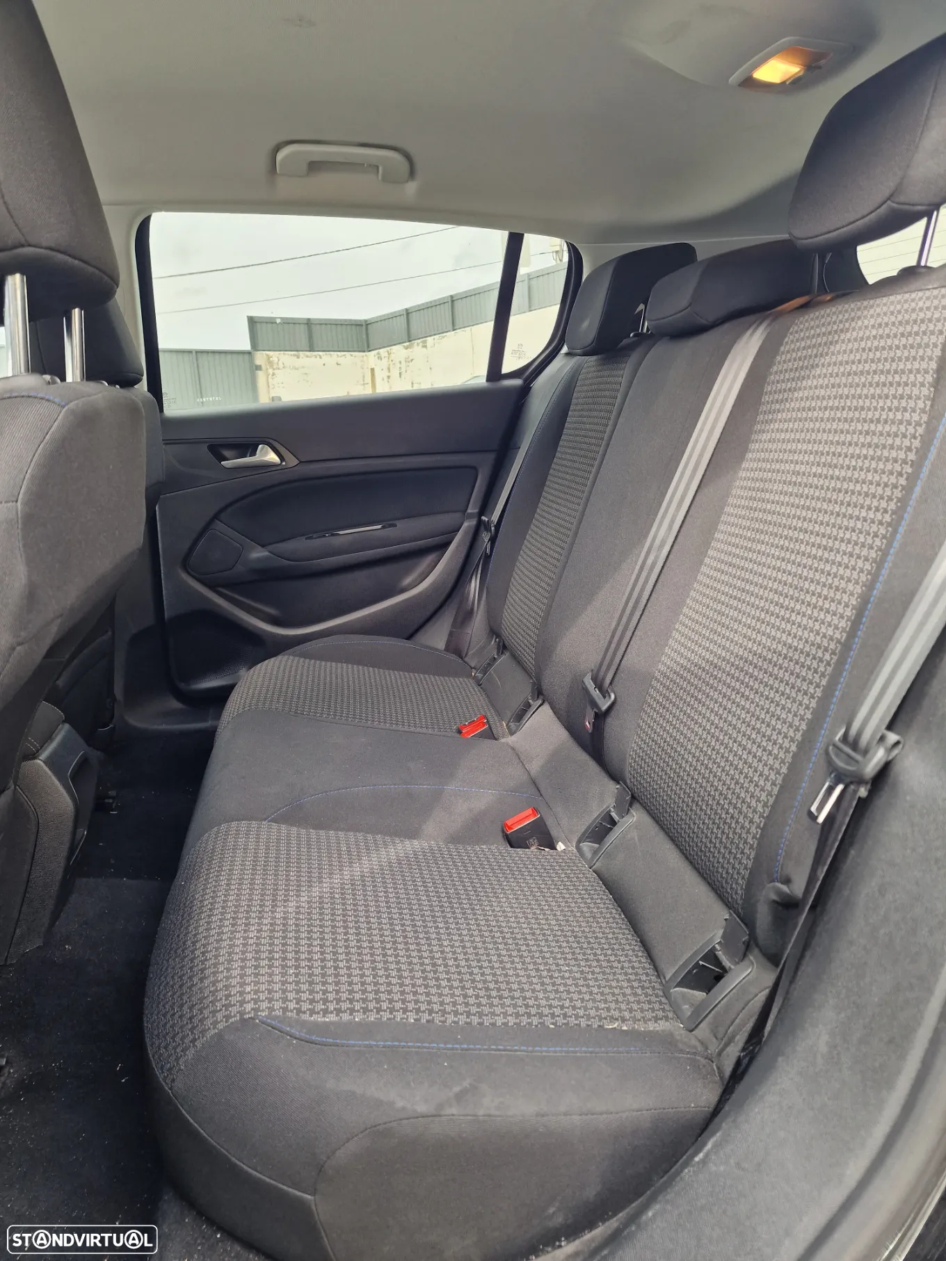 Peugeot 308 1.2 PureTech Access - 8
