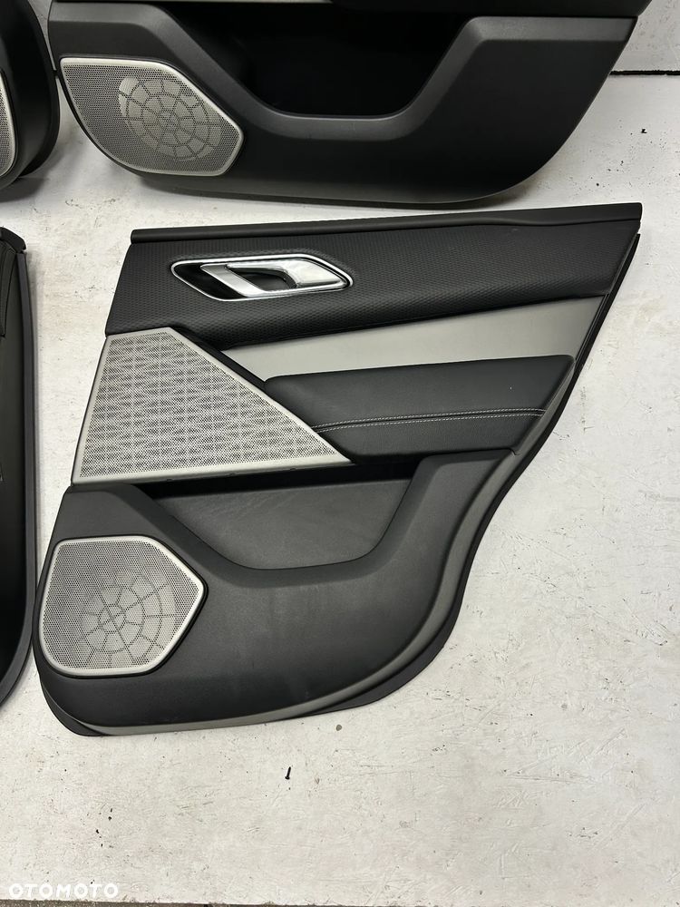 Land Rover Range Rover Velar 2018 L560 Fotele kanapa boczki - 14