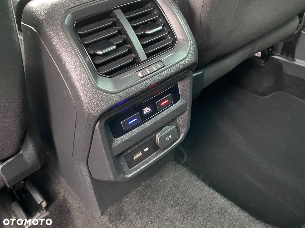 Volkswagen Tiguan ver-2-0-tsi-4motion-bluemotion-technology-dsg-highline - 14