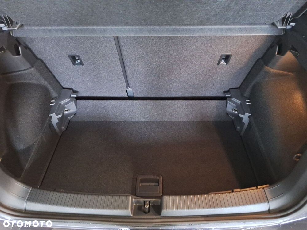 Volkswagen T-Cross - 20