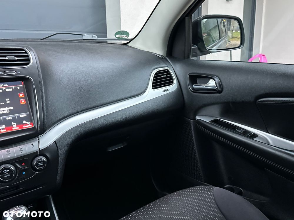 Fiat Freemont 2.0 Multijet 16V DPF Urban - 34