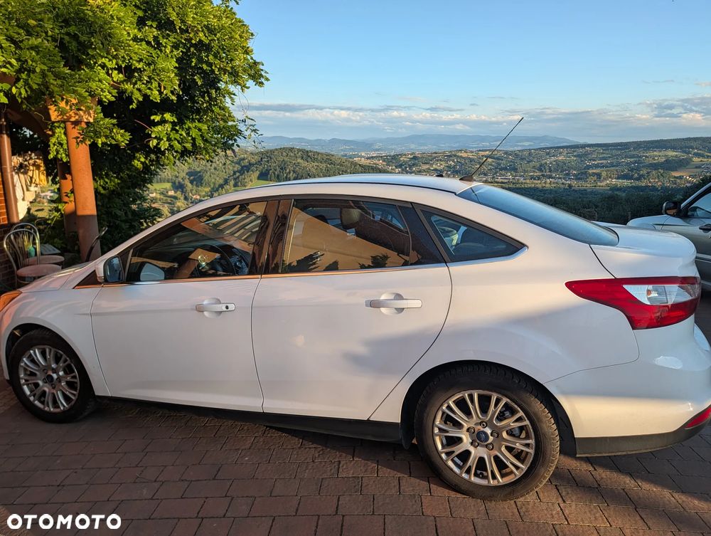 Ford Focus 1.6 EcoBoost Titanium - 14