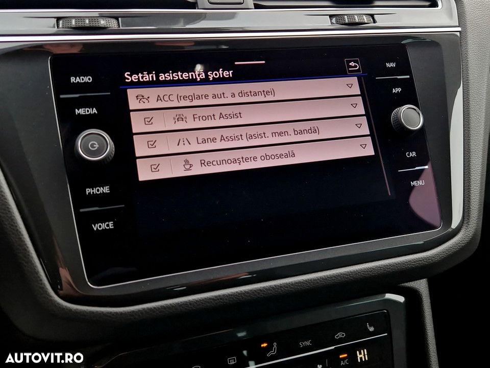 Volkswagen Tiguan 2.0 TDI 4Mot DSG Life - 23