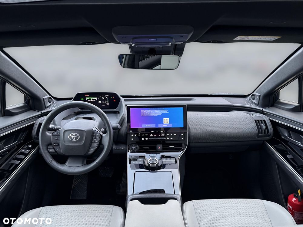 Toyota bZ4X 71.4kWh Executive - 13