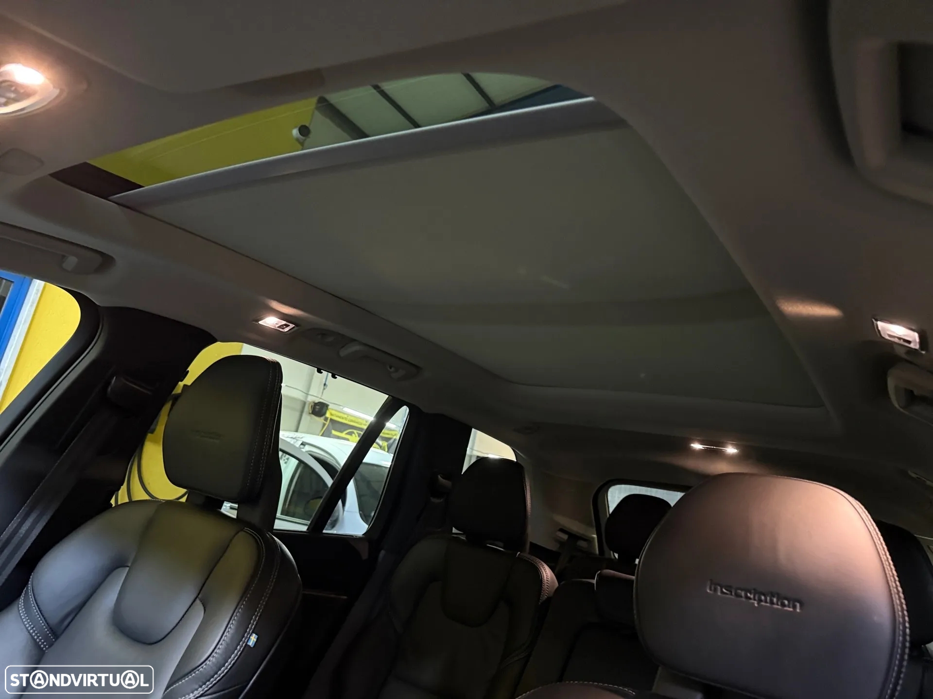 Volvo XC 90 2.0 B5 Inscription AWD - 17
