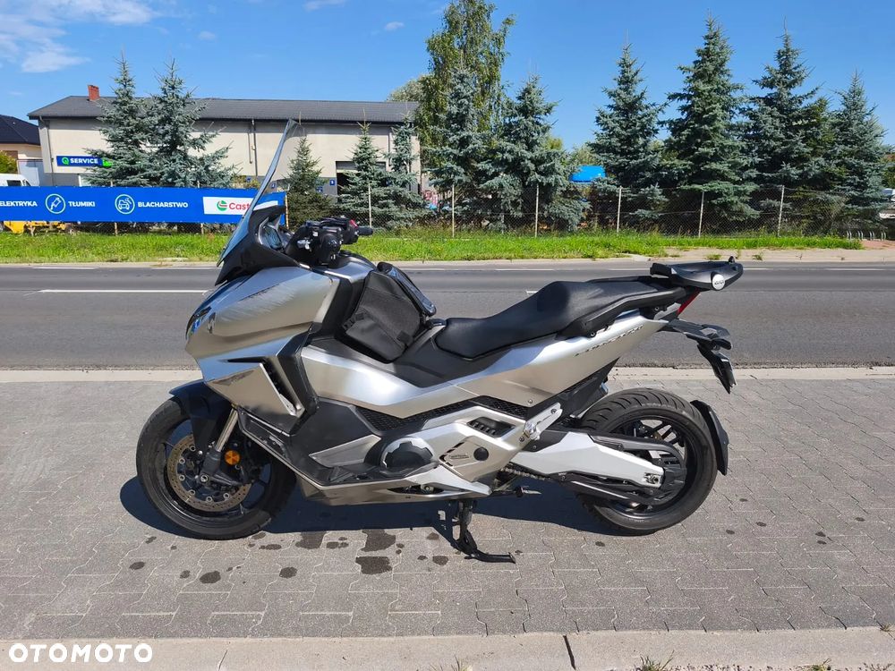 Honda NSS - 5