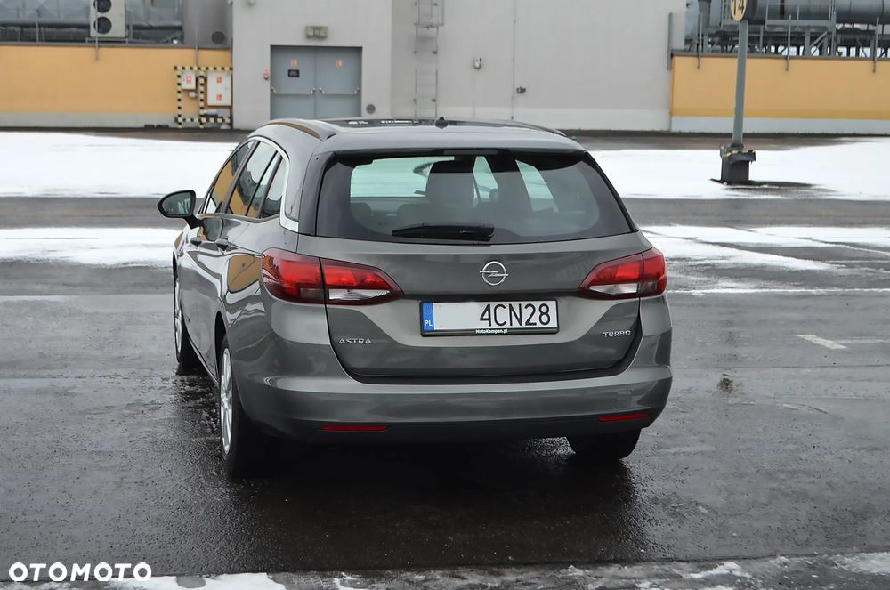 Opel Astra 1.4 T Dynamic - 36