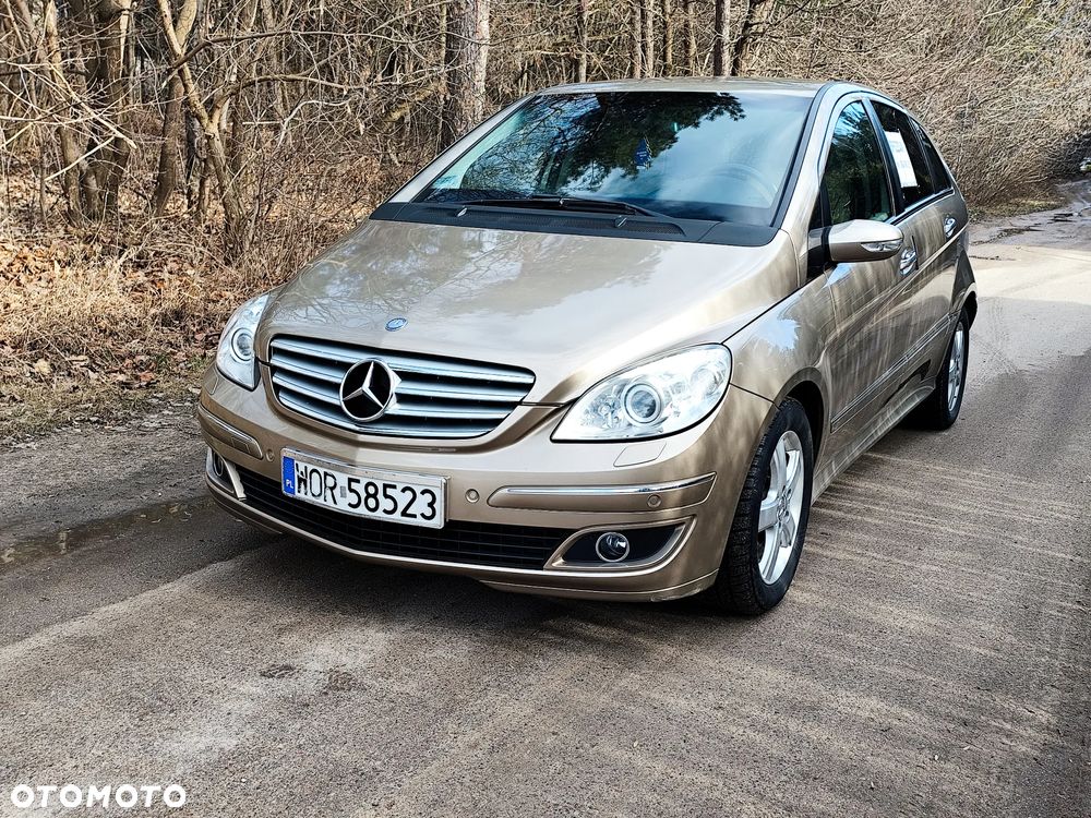 Mercedes-Benz Klasa B - 1