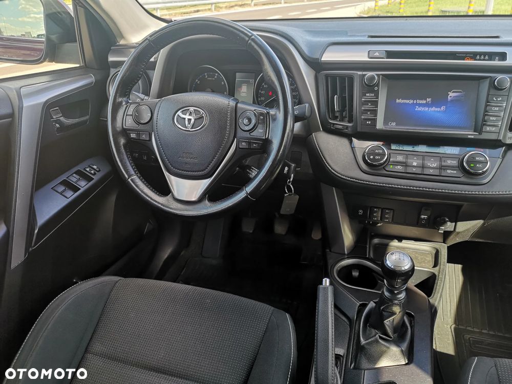 Toyota RAV4 2.0 D-4D Premium 4x2 - 14