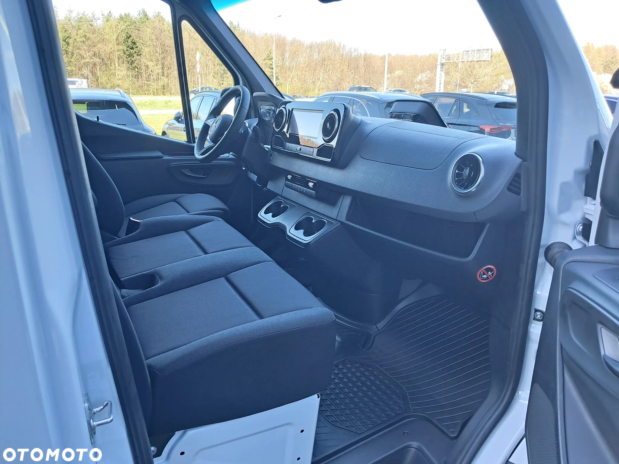 Mercedes-Benz Sprinter 317 CDI Furgon PRO długi 4325 mm L3H2 - 13