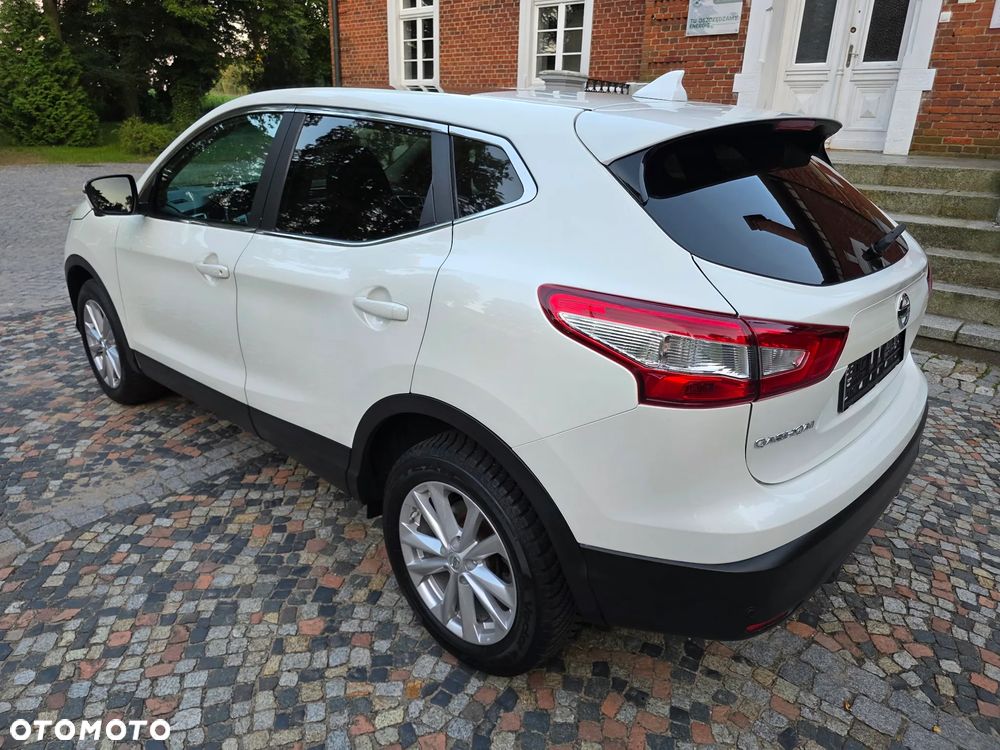 Nissan Qashqai 1.2 DIG-T 360 - 6