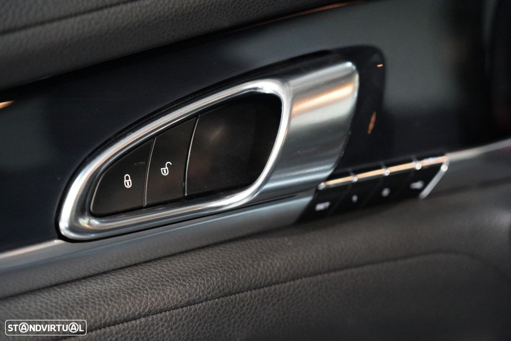 Porsche Panamera Edition - 32