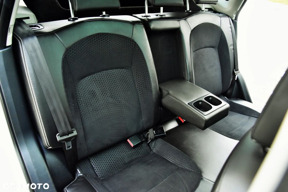 Nissan Qashqai 1.6 dCi DPF tekna - 30