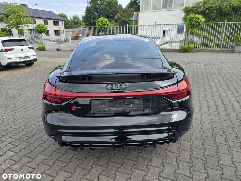 Audi RS e-tron GT - 3