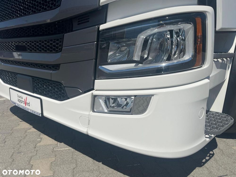 Scania R 460 A4x2NA Zawieszenie tył 4 poduszki - 11