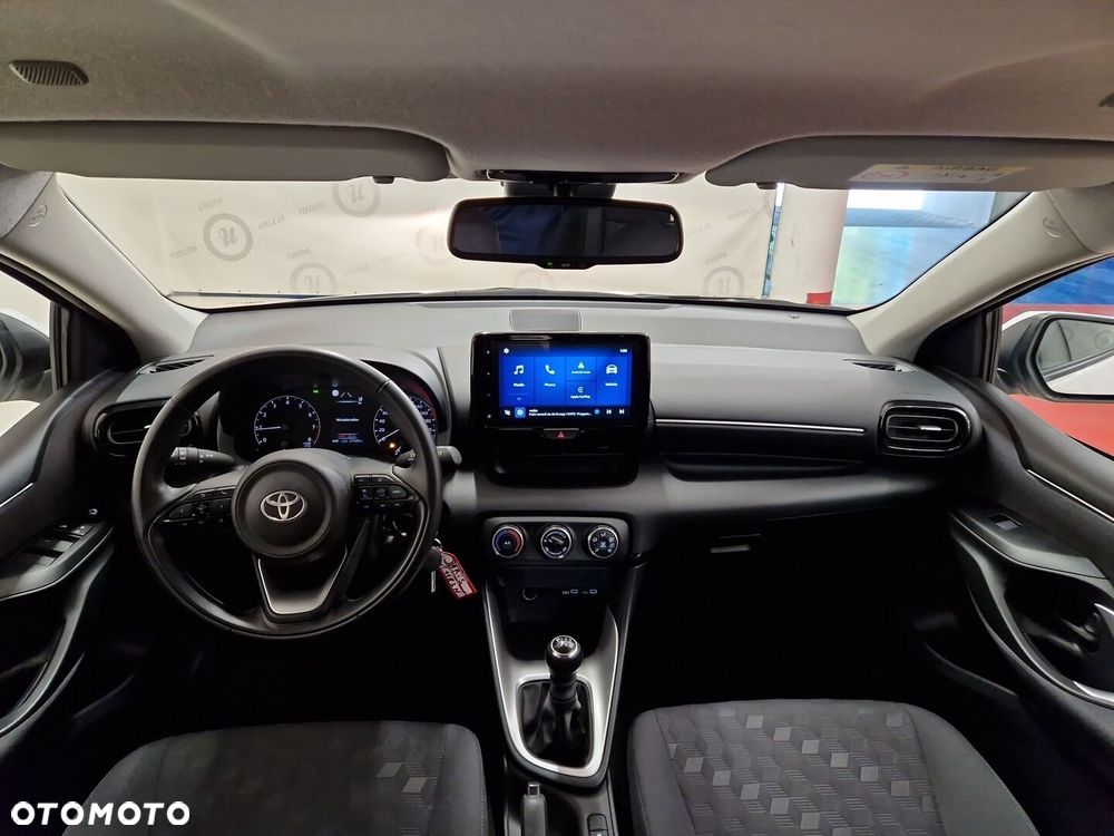 Toyota Yaris 1.5 Comfort - 4