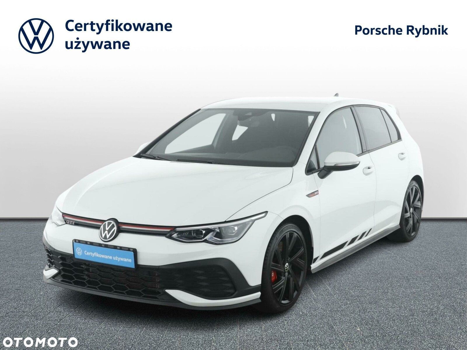Volkswagen Golf - 1