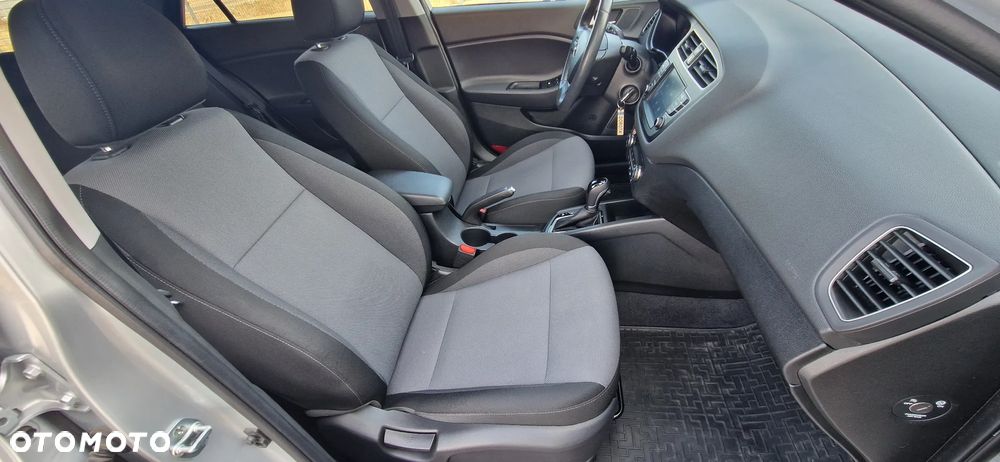 Hyundai i20 1.0 T-GDI Premium DCT - 24