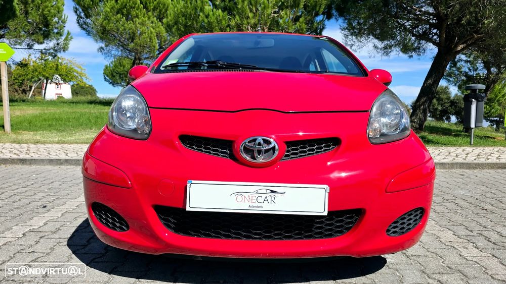 Toyota Aygo Connect - 14