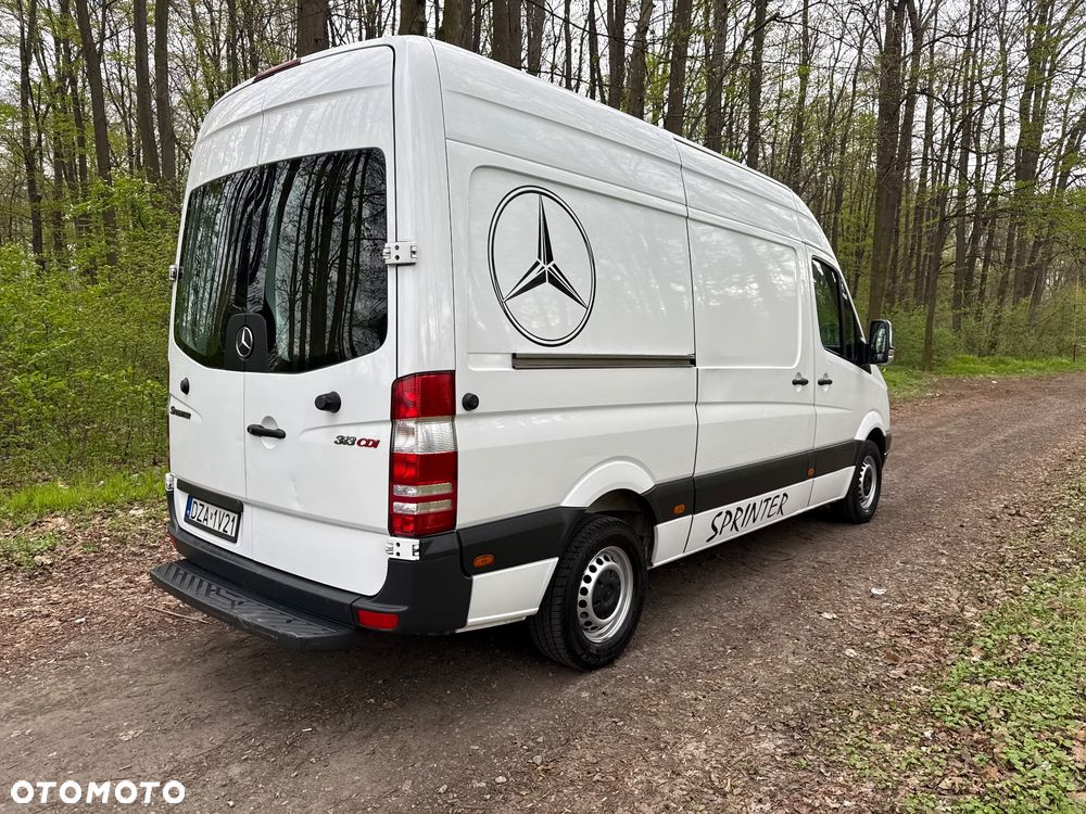 Mercedes-Benz Sprinter - 7