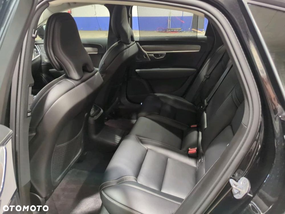 Volvo S90 T8 AWD Plug-In Hybrid Ultimate Dark - 9