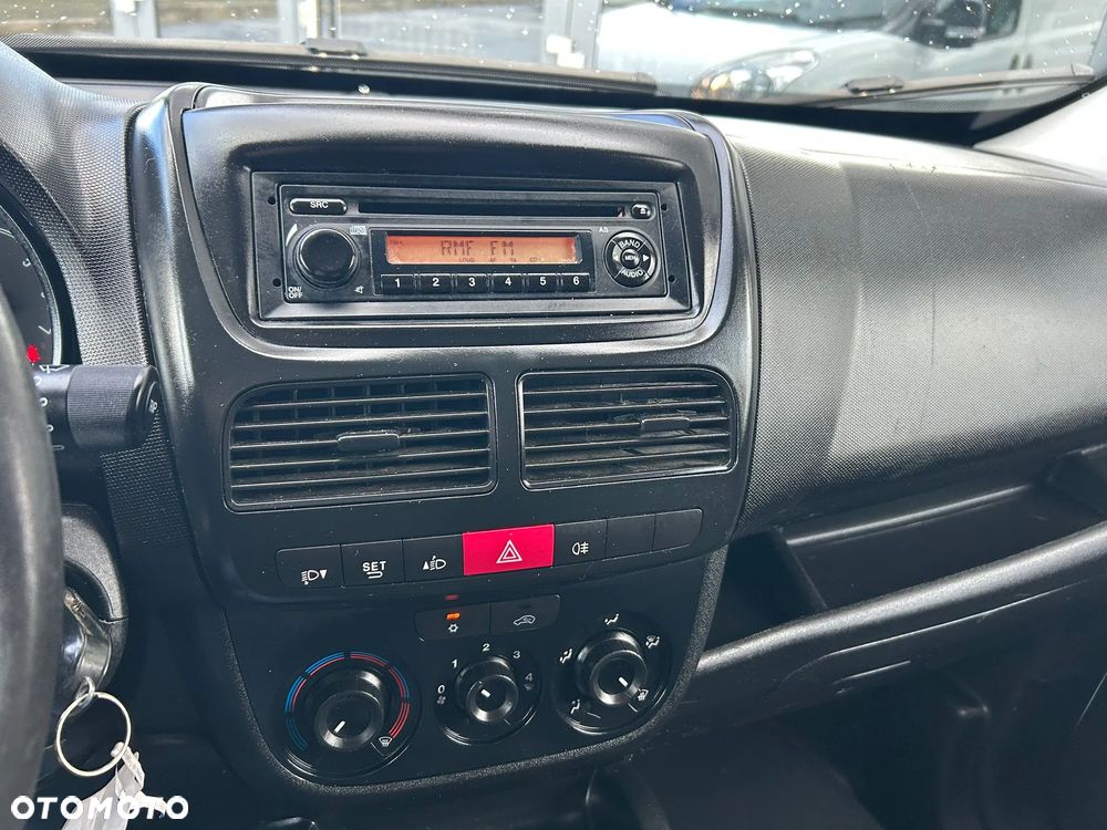 Opel Combo 1.3 CDTI **Klima**Niski przebieg**Sprowadzony**Super stan**2016R** - 16