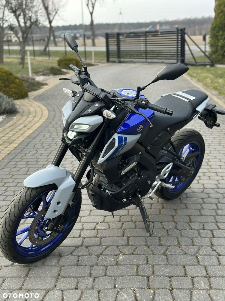 Yamaha MT - 7