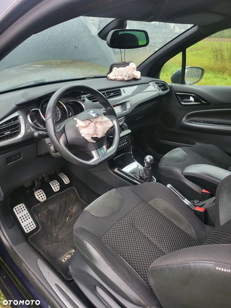Citroën DS3 1.6 e-HDi SoChic - 9