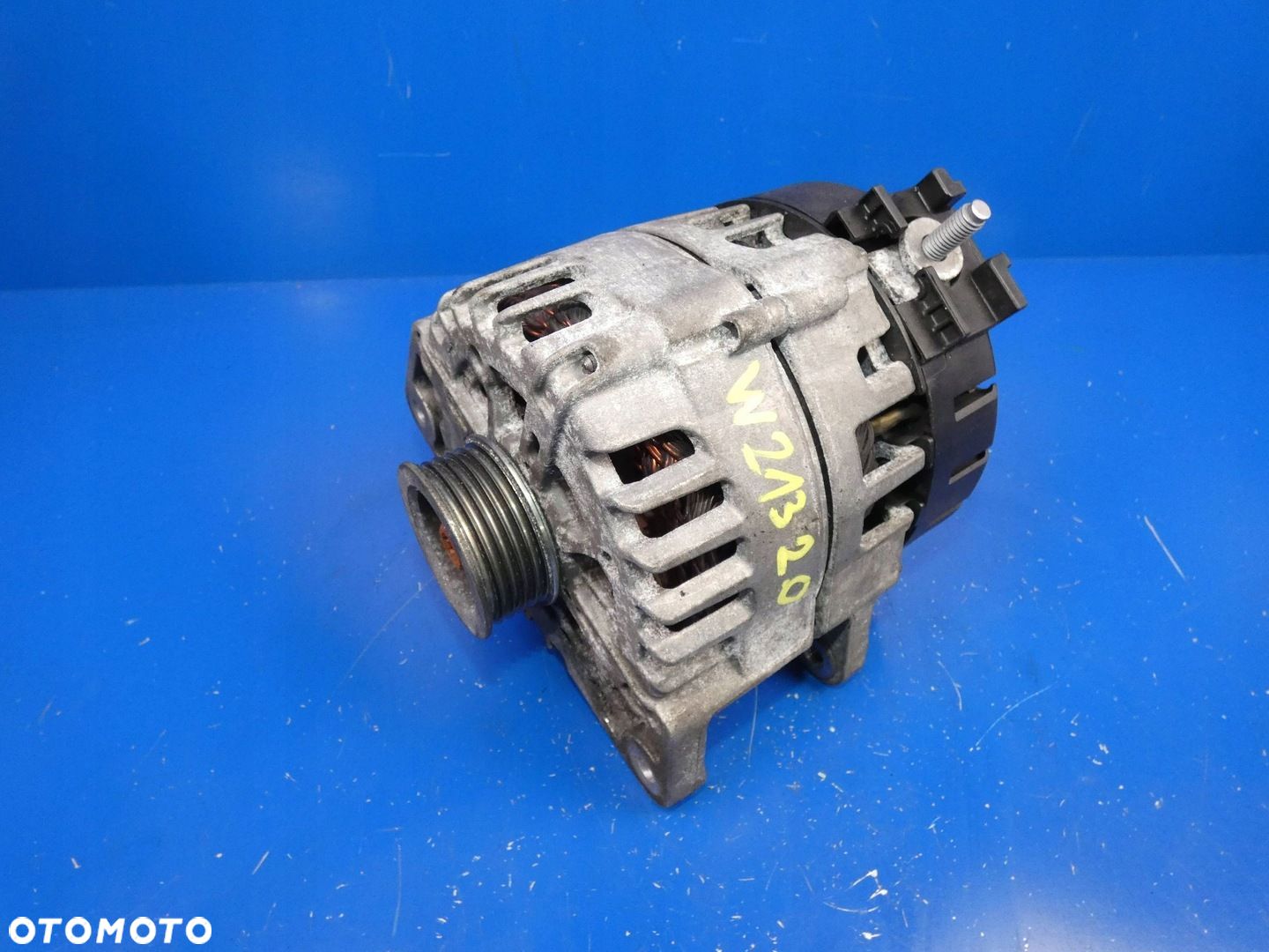 MERCEDES E-KLASA W213 W205 W253 2.0 CDI ALTERNATOR - 1