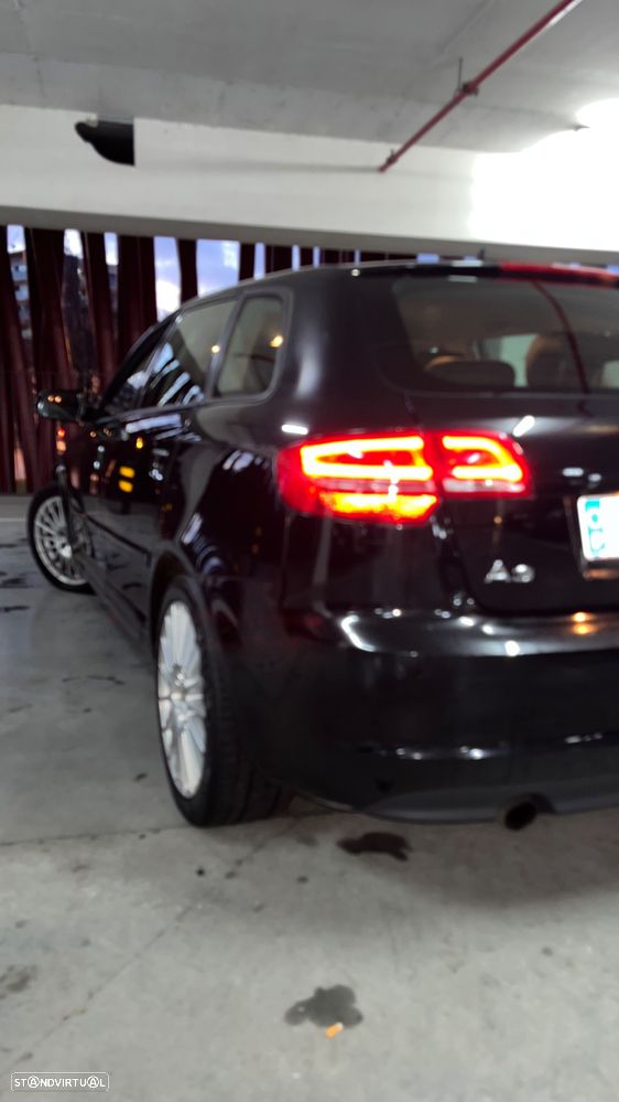 Audi A3 Sportback 1.6 TDI DPF Ambition - 2