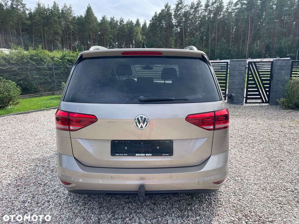 Volkswagen Touran 1.6 TDI SCR BlueMotion Technology Comfortline - 6