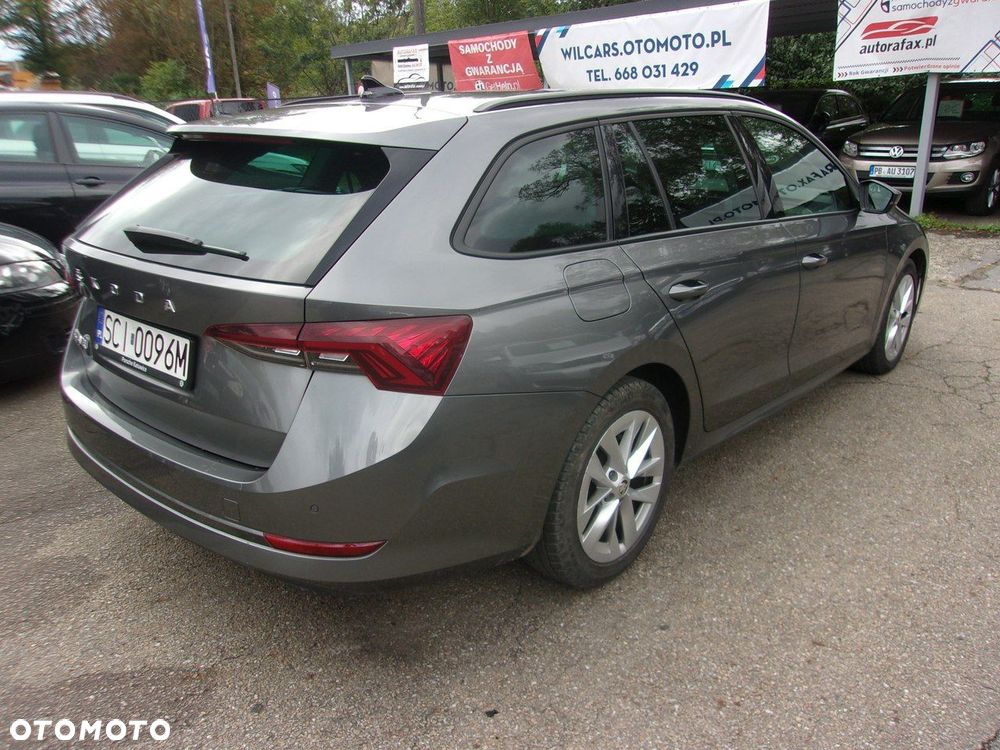 Skoda Octavia 1.5 TSI ACT Style - 10